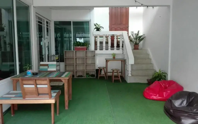 Baan Paan Sook - Unitato