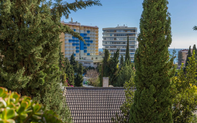 Tranquilo apto 2habs con WIFI AC PISCINA