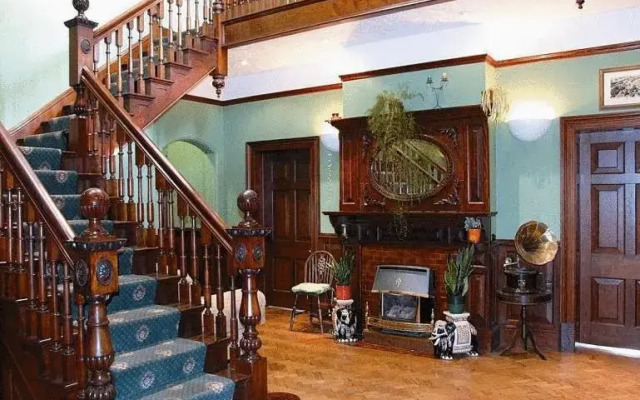 Grange Hotel