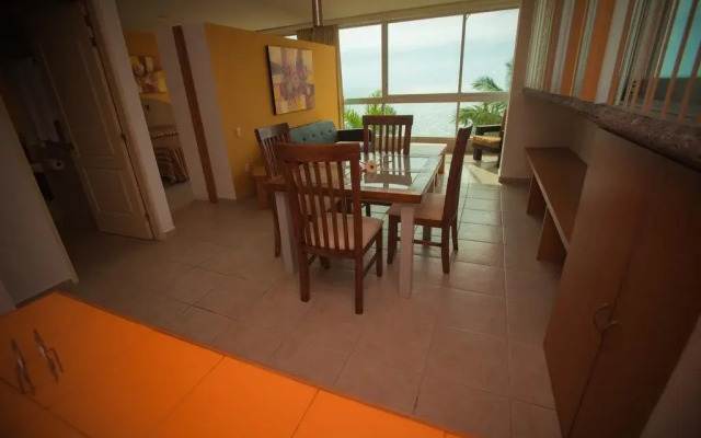 Banderas Suites