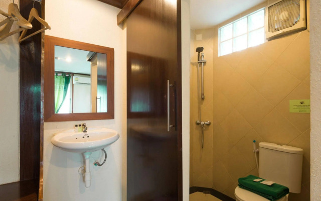 New Road Guest House