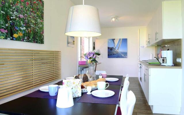 Fehmarn Ostseeferien FH4Haus Schilfrauschen 1301