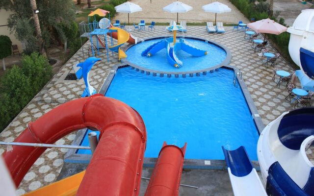 Grand Blue Saint Maria Aqua Park