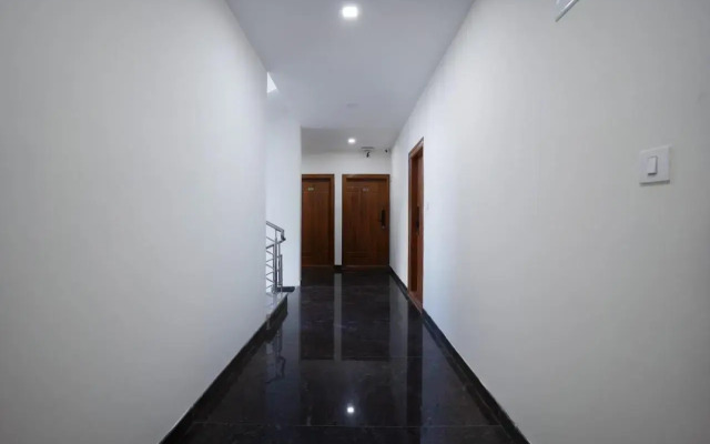Treebo Galaxy Kings Suites, Hebbal