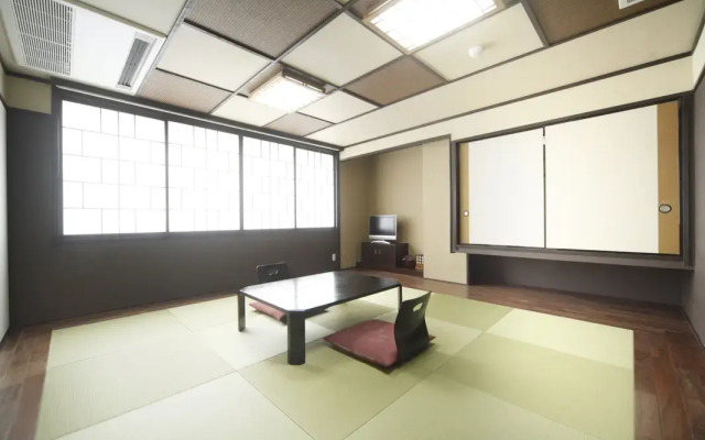 Nagoya Katei Miyoshi