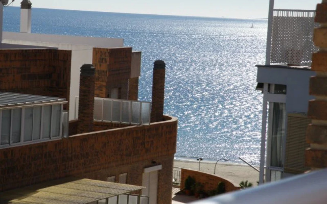 Edificio Mediterraneo 72