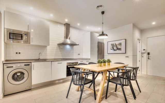 Mit House Madville En Madrid