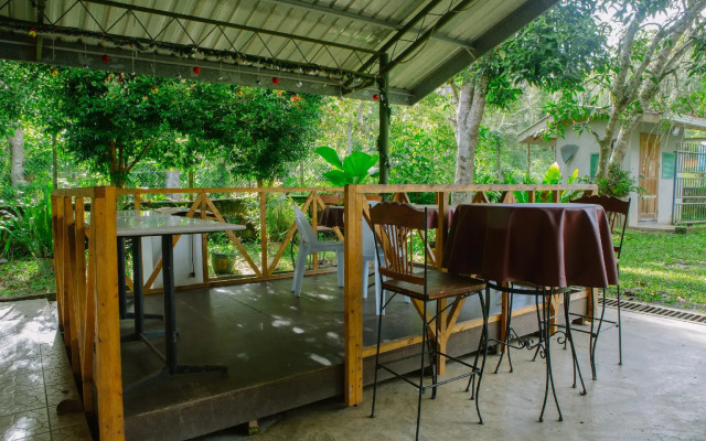 OYO 90037 The 7 Lodge Tambunan