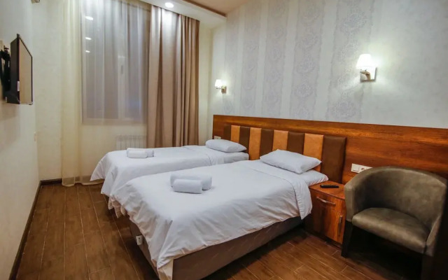 Hotel Lider Complex