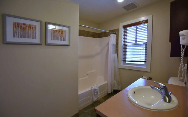The Lodges at Blue Mountain - Rivergrass Condo