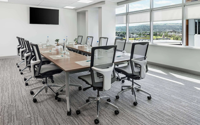 Element by Westin Calgary Airport