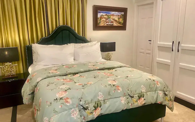 Royal Serviced Cottages