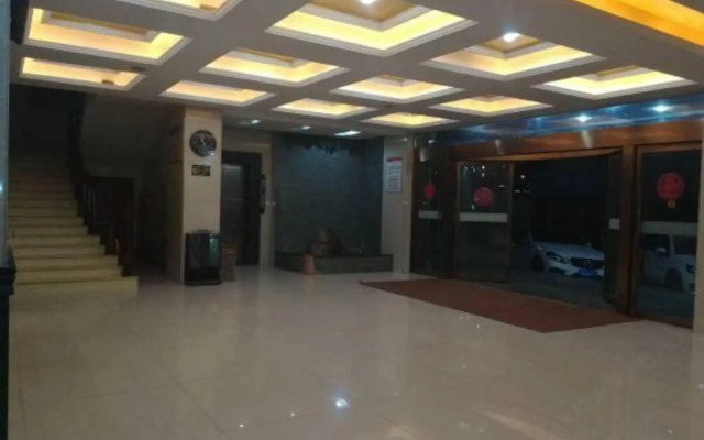 Sunrich Business Hotel