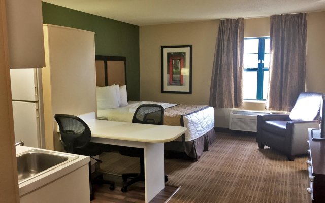 Extended Stay America Suites Detroit Ann Arbor Briarwood Mal
