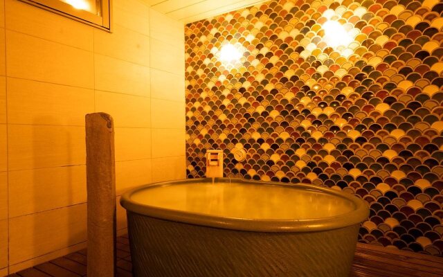 Global Cabin Yokohama Chukagai