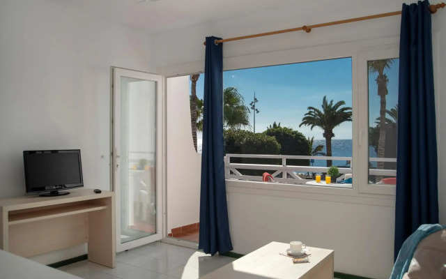 Rocas Blancas Apartments