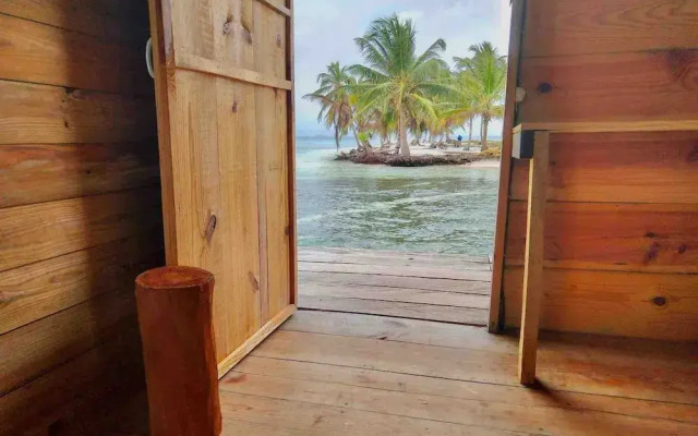 Paradise Over the Water Cabins in San Blas