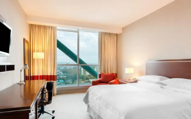 Four Points by Sheraton Los Angeles (Чили)