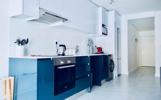 1 Bedroom Apartment With Balcony in Woodstock