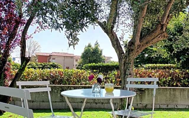 Hotel Dore