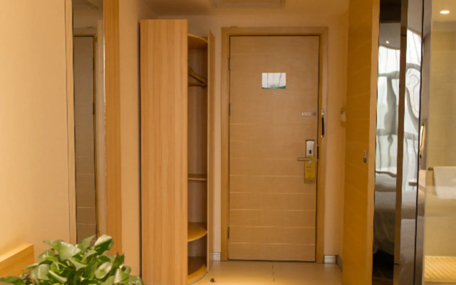 City Convenient Hotel