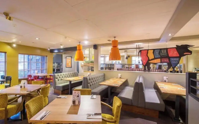 Premier Inn Doncaster - Lakeside