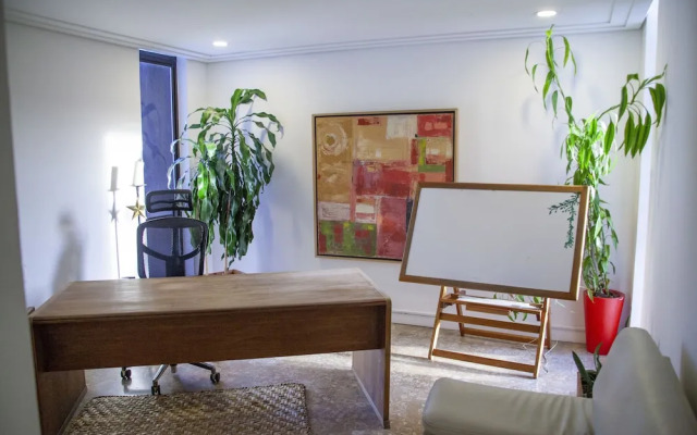 Large Apartment Poblado By Nomad Guru