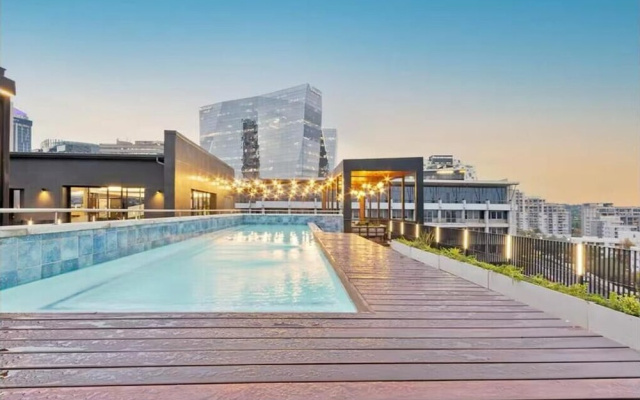 The Henlee Apartment Sandton