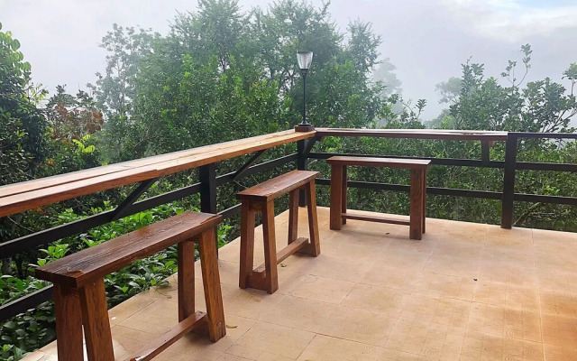 HugHome Valley Chiang Dao Hostel