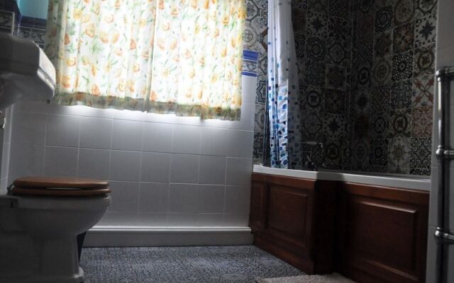 The Lodge Suite With Free Parking