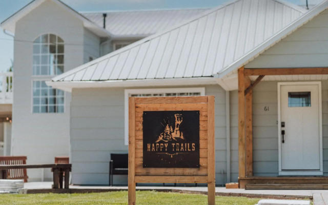 Happy Trails Bed and Breakfast