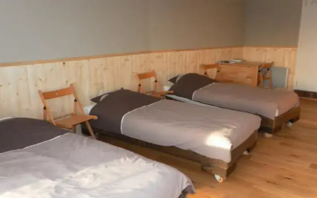 Lodge Derieke