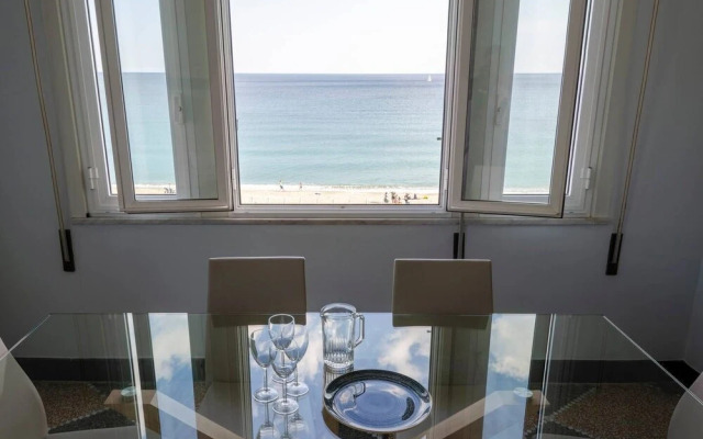 Altido Fronte Mare a Varazze