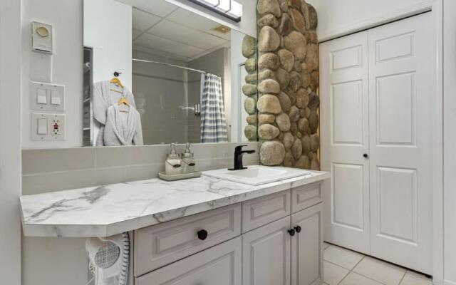 Chardonnay Chalet I Fireplace I Mountain View I TV