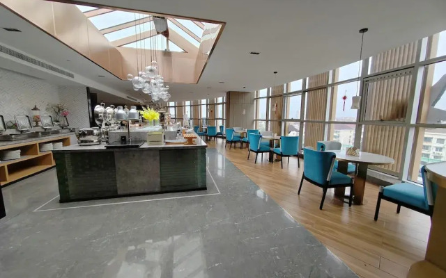 Tuke Hotel (Shanghai Hongqiao Hub Yan'an West Road Branch)