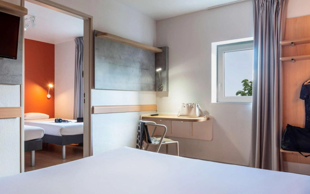 ibis budget Grigny Centre