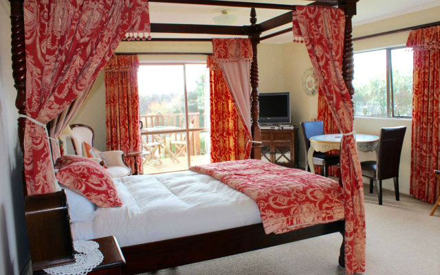 Tudor Manor Bed & Breakfast