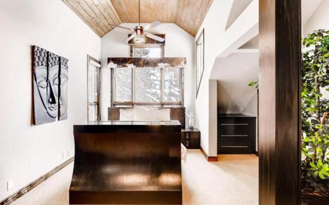 2030 Meadow Brook Lane Unit A