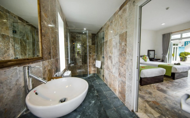Lucky Leaf Villa