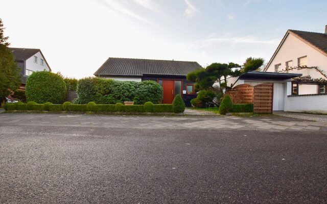 Tolstov-Hotels Beautiful Villa with Big Garden