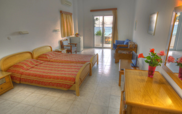 Ilyssion Hotel