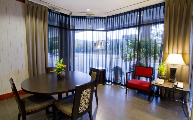 Hampton Inn by Hilton Vancouver-Airport/Richmond