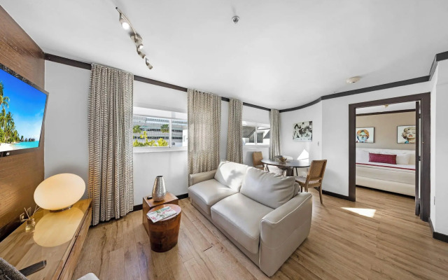 The Shoreline Suites
