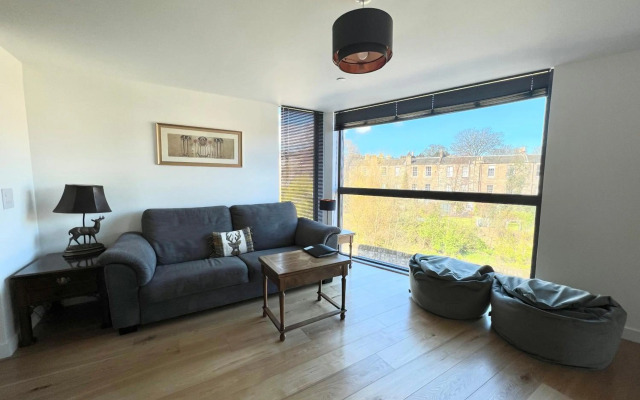 No. 5 Warriston, Canonmills Luxury Apartment