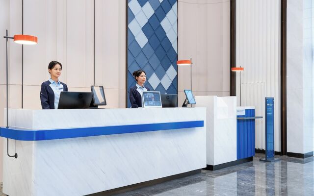 Holiday Inn Express Guangzhou Panyu Dashi by IHG