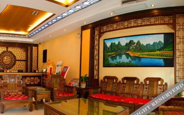 派柏·云酒店(贺州八达西路店)