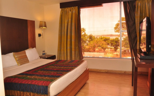 juSTa Hyderabad – Guest Rooms – Hyderabad