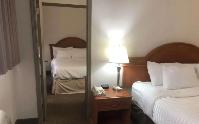 Ramada Edmonton South