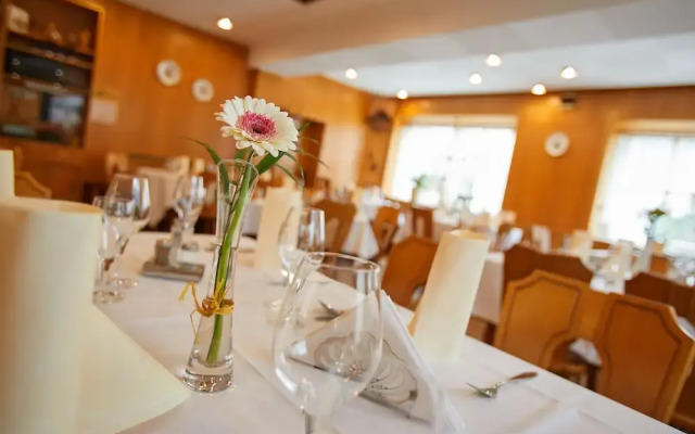 Waldhotel Tannmuehle