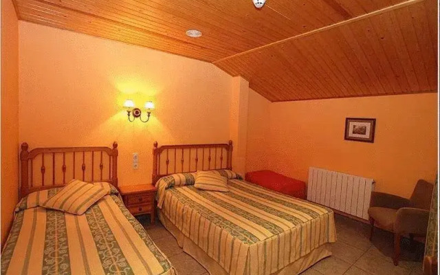 Hotel Restaurante Revestido